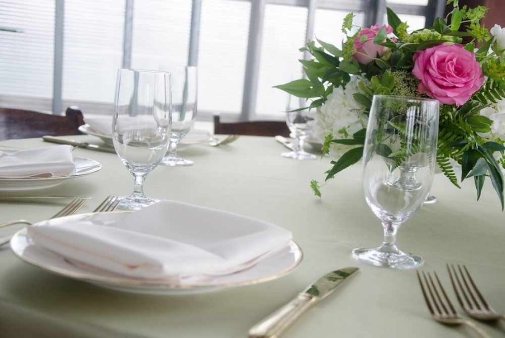 wedding-catering-table